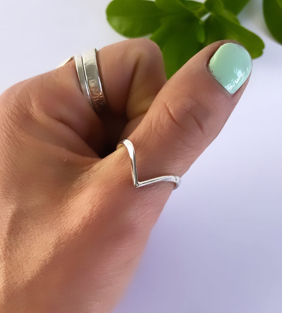 Silver wishbone ring uk shop