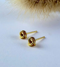 Load image into Gallery viewer, Gold Knot Studs