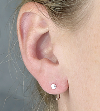 Load image into Gallery viewer, Sterling Silver Dot Pull Through Earrings
