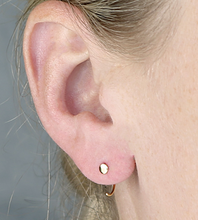 Load image into Gallery viewer, Gold Dot Pull Through Earrings