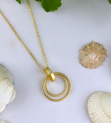 gold circles necklace £18.
