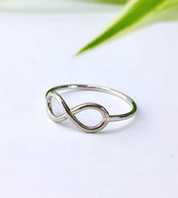 Load image into Gallery viewer, Sterling Silver Infinity Ring