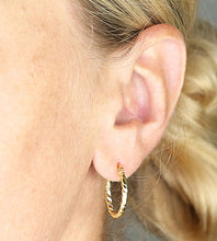 Load image into Gallery viewer, gold twist hoops 20mm