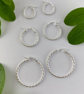 Comparison of the different size twist hoops