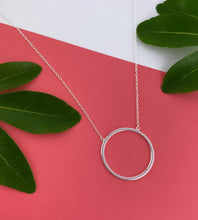 Load image into Gallery viewer, Sterling Silver Circle of Life Necklace