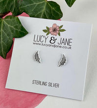 Load image into Gallery viewer, sterling silver small feather earrings,