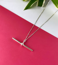Load image into Gallery viewer, Sterling Silver T Bar Necklace